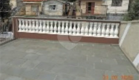 Sobrado à venda com 4 quartos em Vila Ipojuca, São Paulo, SP