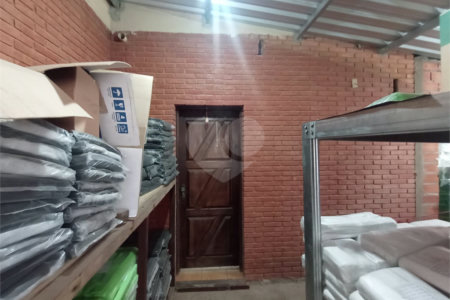 Casa à venda com 3 quartos em Vila Oliveira, Itapetininga, SP