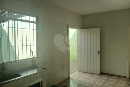 Casa à venda com 2 quartos, sendo 1 suíte, em Jardim Alvorada, Itapetininga, SP