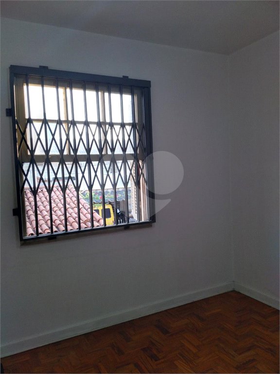 Sobrado à venda com 3 quartos em Vila Cordeiro, São Paulo, SP