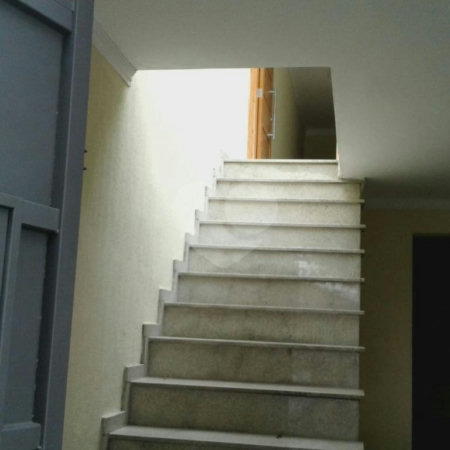 Casa à venda com 3 quartos, sendo 1 suíte,  em Vila Nivi, São Paulo, SP