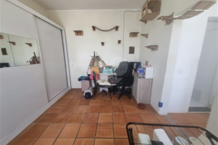 Casa à venda com 3 quartos, sendo 1 suíte, no Centro, Vinhedo, SP
