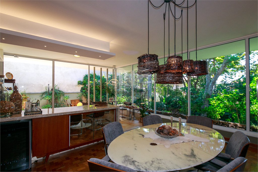 Casa Térrea à venda com 4 suítes em Brooklin Velho, São Paulo, SP