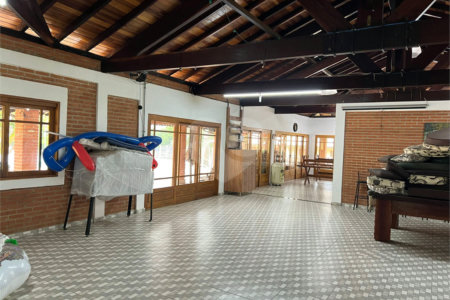 Chácara à venda com 10 quartos, sendo 16 suítes, em Chácaras do Pinhal (pinhal), Cabreúva, SP