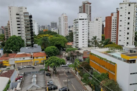 Apartamento à venda com 4 quartos, sendo 2 suítes, em Brooklin Paulista, São Paulo, SP