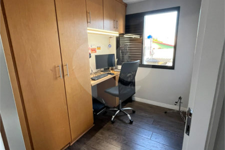 Apartamento à venda com 3 quartos, sendo 1 suíte, em Vila Hamburguesa, São Paulo, SP