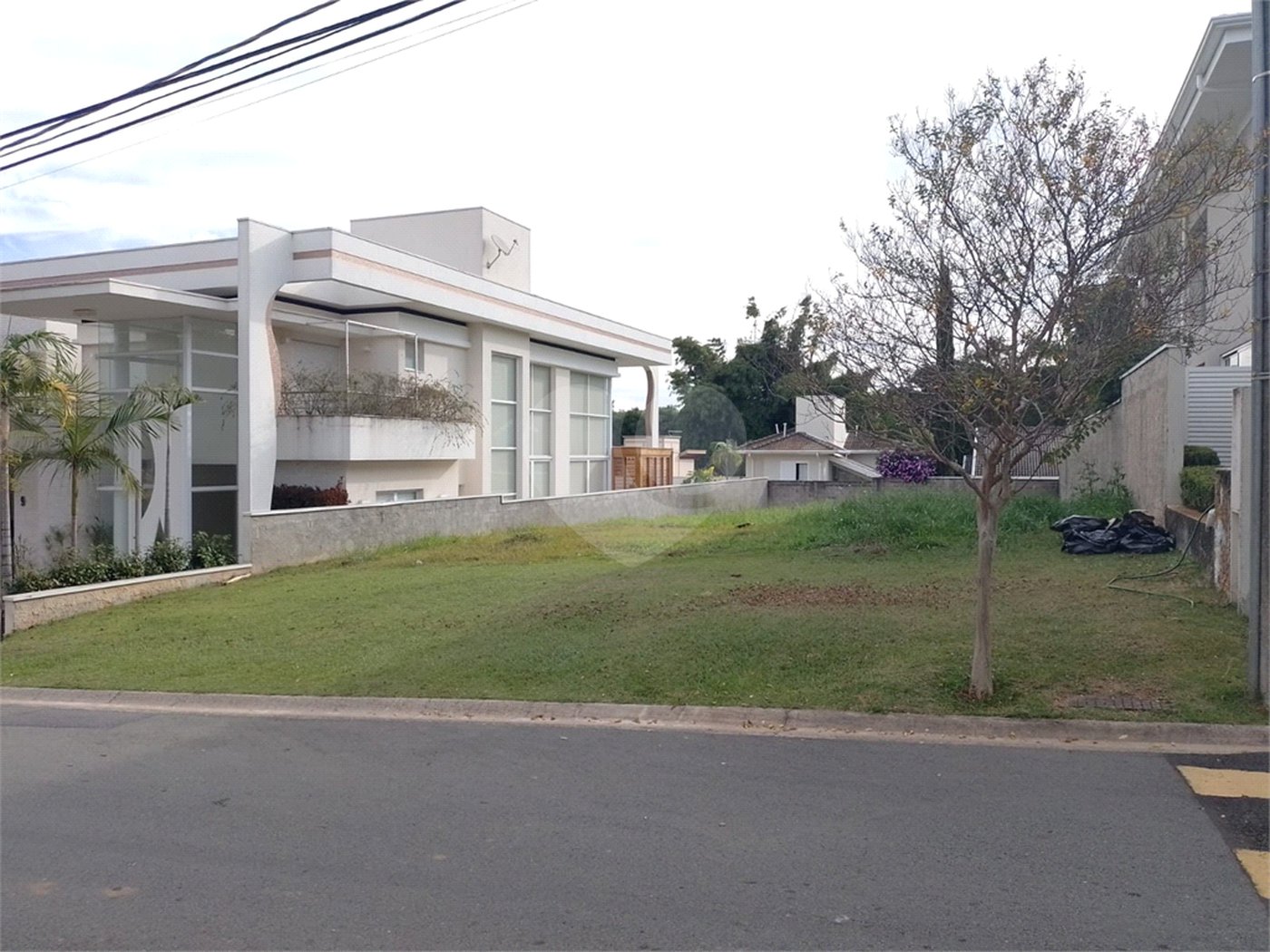 Terreno à venda em Jardim Europa, Valinhos, SP