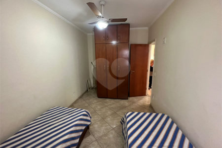 Apartamento para venda na Praia da Enseada em Guarujá/SP.