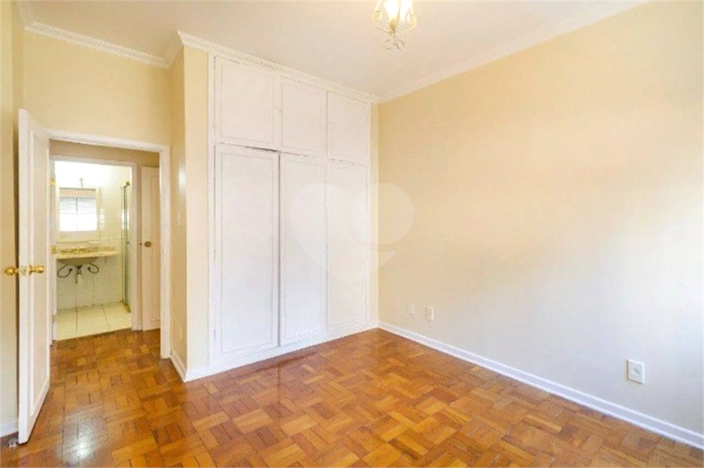 Apartamento à venda com 4 quartos, sendo 1 suíte, em Jardim Paulista, São Paulo, SP