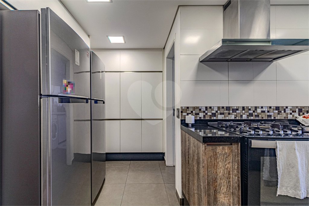 Apartamento à venda com 3 suítes em Alto da Lapa, São Paulo, SP