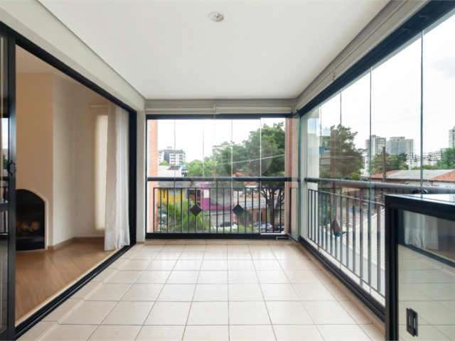 Apartamento à venda com 2 suítes em Campo Belo, São Paulo, SP