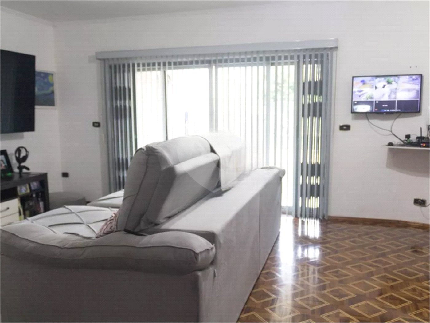 Sobrado à venda com 4 quartos, sendo 1 suíte, em Vila Jaguara, São Paulo, SP