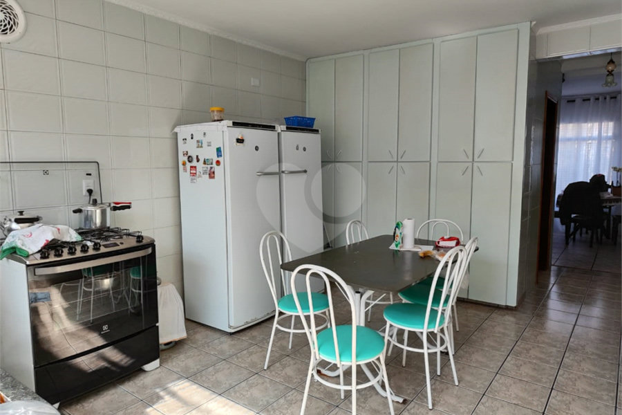 Sobrado à venda com 3 quartos, sendo 1 suíte,  em Parque Naçoes Unidas, São Paulo, SP