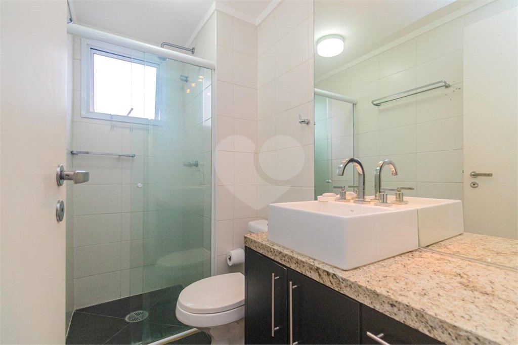 Apartamento à venda com 2 quartos, sendo 1 suíte, em Alto da Boa Vista, São Paulo, SP