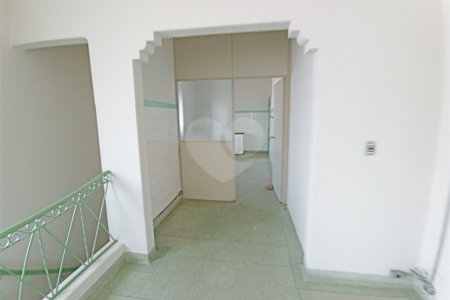 Casa à venda com 3 quartos no Centro, Vinhedo, SP