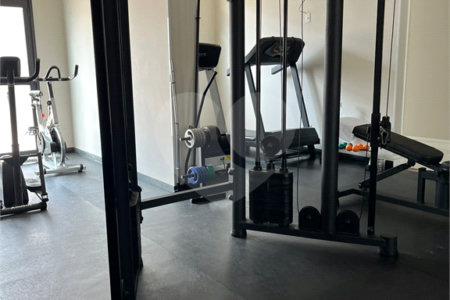 Apartamento à venda com 3 quartos, sendo 1 suíte, em Vila Regente Feijó, São Paulo, SP