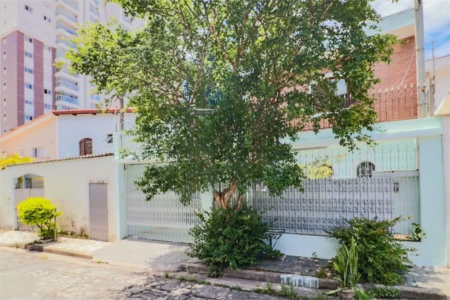 Casa à venda com 3 quartos, sendo 2 suítes, em Ferreira, São Paulo, SP