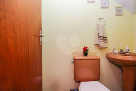 Sobrado à venda com 3 quartos, sendo 2 suítes, em Vila Clarice, São Paulo, SP