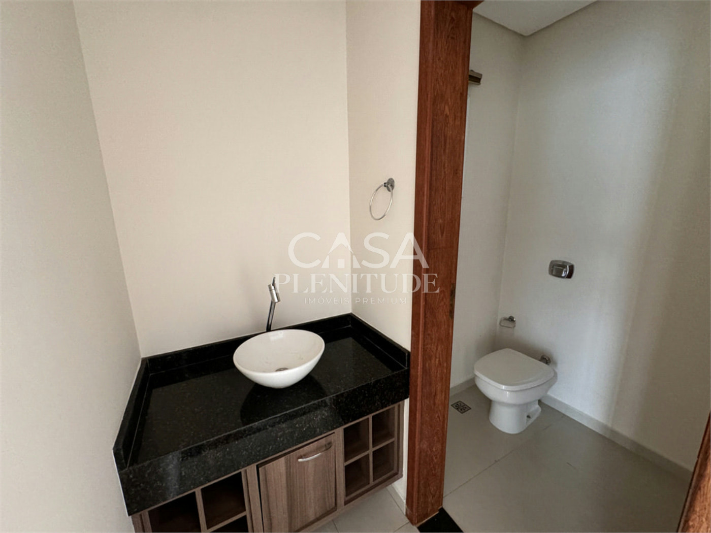 Casa em condomínio à venda com 3 suítes em Vila Haro, Sorocaba, SP