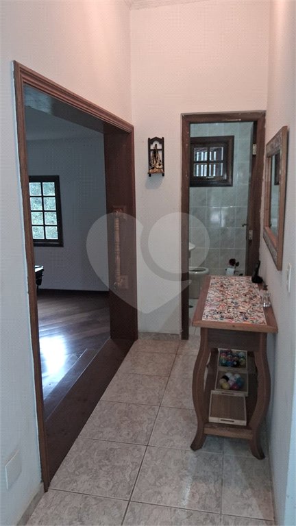 Casa à venda com 3 quartos, sendo 1 suíte,  no condomínio Alpes da Cantareira, Mairiporã - SP
