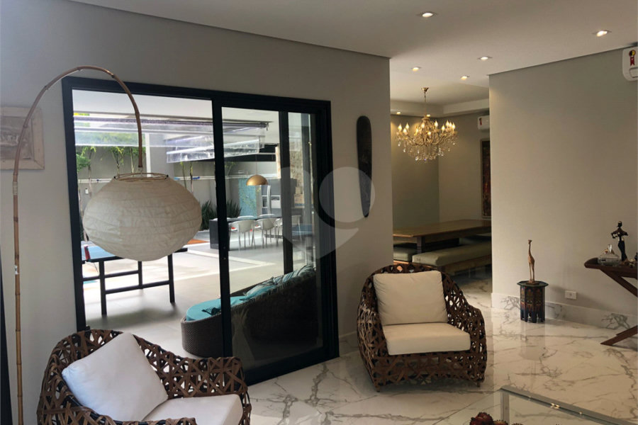 Casa à venda ou para alugar com 4 suítes no condomínio Residencial Tamboré 10, Santana de Parnaíba - SP