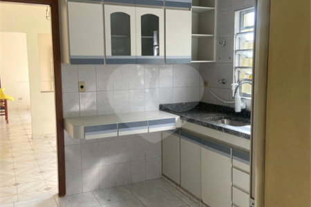 Casa Térrea para alugar com 3 quartos, sendo 1 suíte,  em Vila Ipojuca, São Paulo, SP