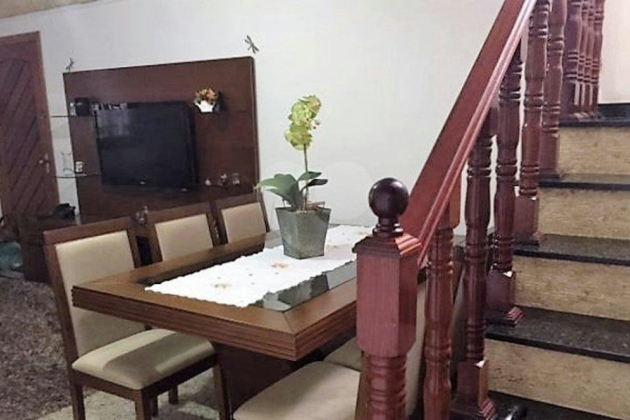 Sobrado à venda com 3 suítes em Vila Milton, Guarulhos, SP