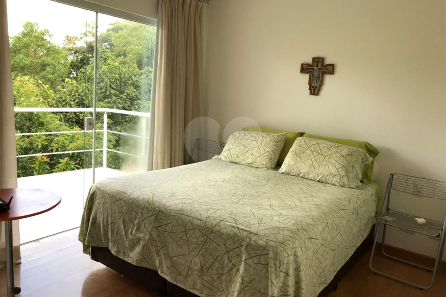 Casa à venda com 3 suítes no condomínio Alpes da Cantareira, Mairiporã - SP