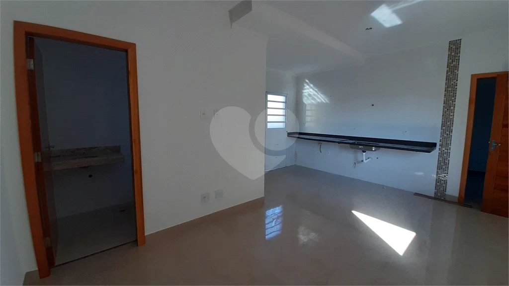 Casa à venda com 2 quartos no condomínio Residencial Luta, São Paulo - SP