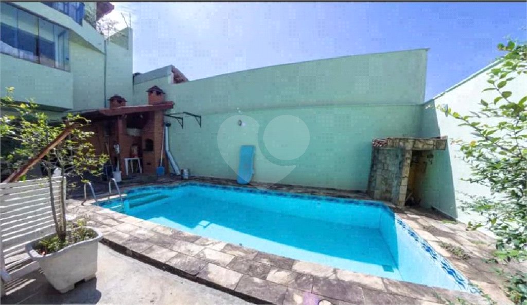 Sobrado à venda ou para alugar com 4 suítes em Vila Paulicéia, São Paulo, SP