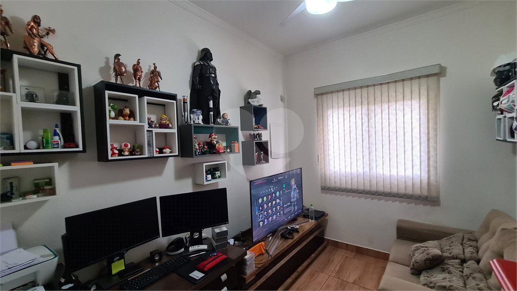 Sobrado à venda com 4 quartos, sendo 2 suítes, em Santa Teresinha, São Paulo, SP