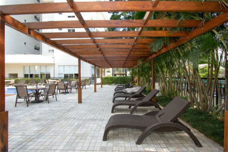 Apartamento à venda com 4 quartos, sendo 3 suítes,  em Vila Romana, São Paulo, SP