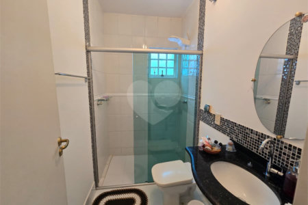Casa à venda com 4 quartos, sendo 2 suítes,  em Vila Nastri, Itapetininga, SP
