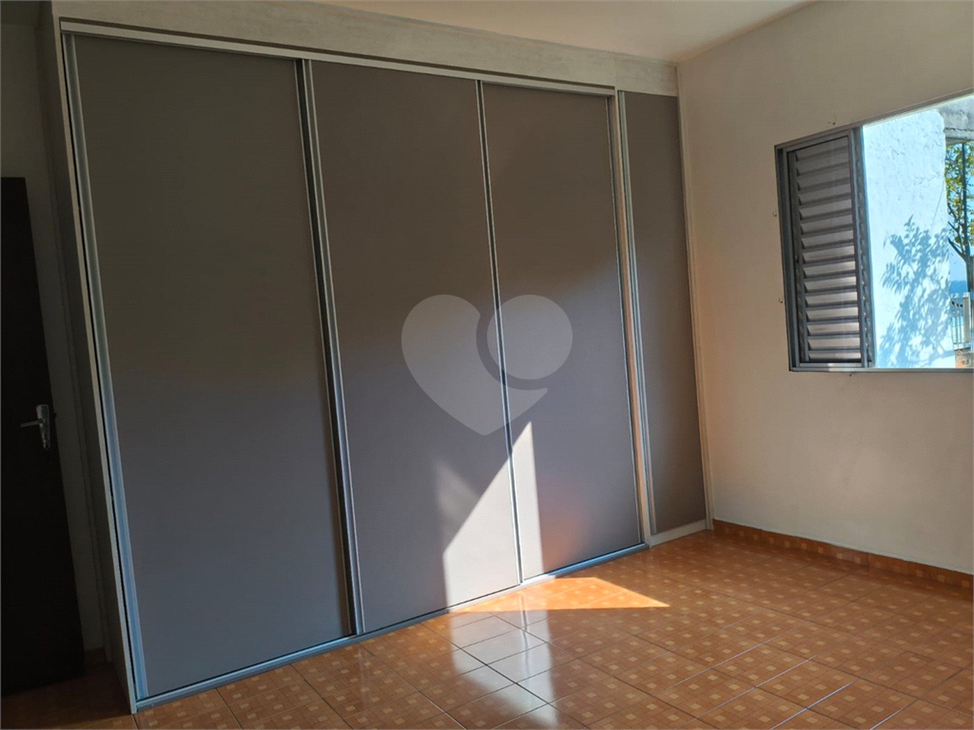 Sobrado à venda com 3 quartos, sendo 1 suíte, em Vila Albertina, São Paulo, SP