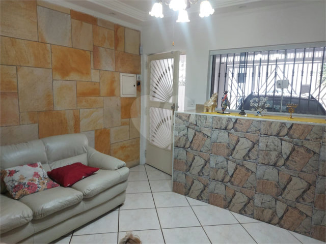 Sobrado à venda com 2 quartos em Santana, São Paulo, SP