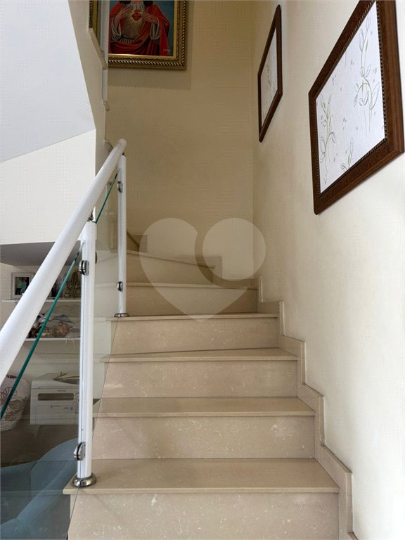 Casa à venda com 3 quartos, sendo 1 suíte, no condomínio Vila Nova Horizonte, Suzano - SP
