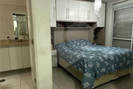 Apartamento com 246m² , 4 dormitórios , sendo 2 suítes , 4 vagas de garagem , à venda na Penha.