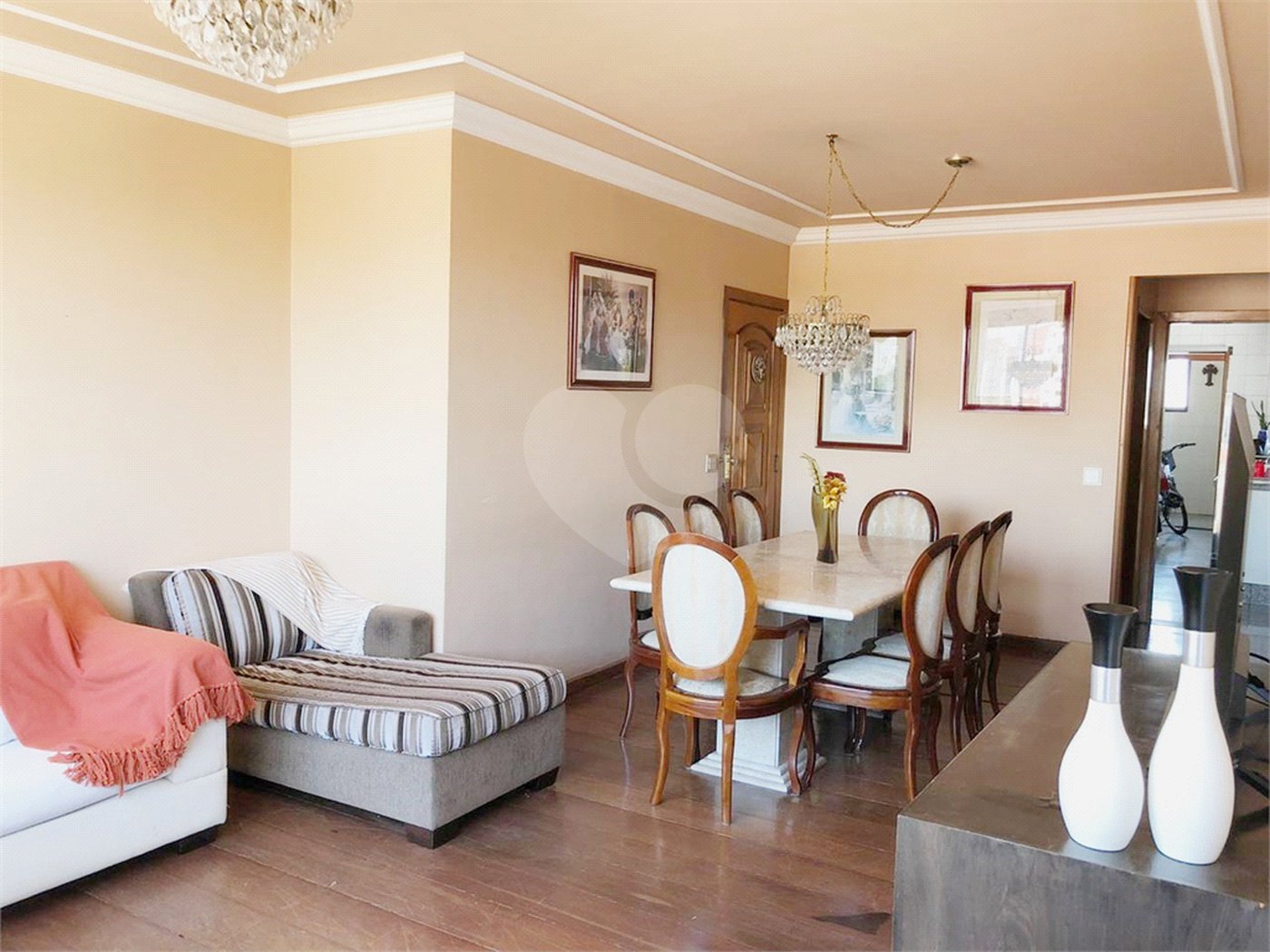 Apartamento à venda com 125 m² em Santana