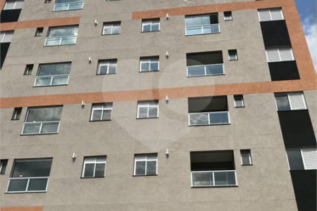 APARTAMENTO 02 DORMITÓRIOS COLADO NA USP