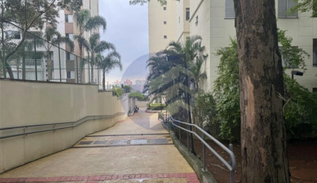 Apartamento para alugar com 3 quartos em Jardim Esmeralda, São Paulo, SP