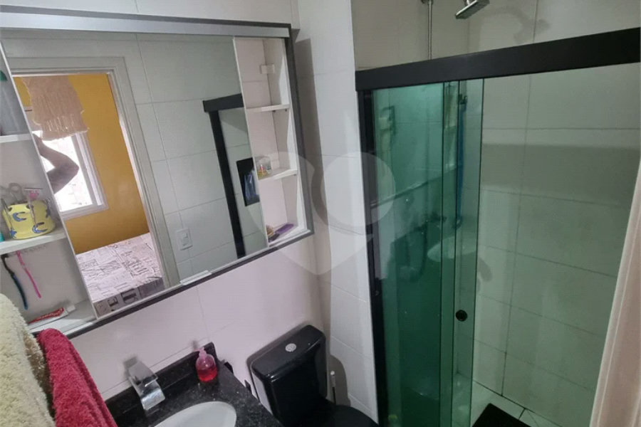 Apartamento em cobertura na Vila Prudente com 2 dormitórios, 1 suíte, 2 sacadas e hidromassagem.