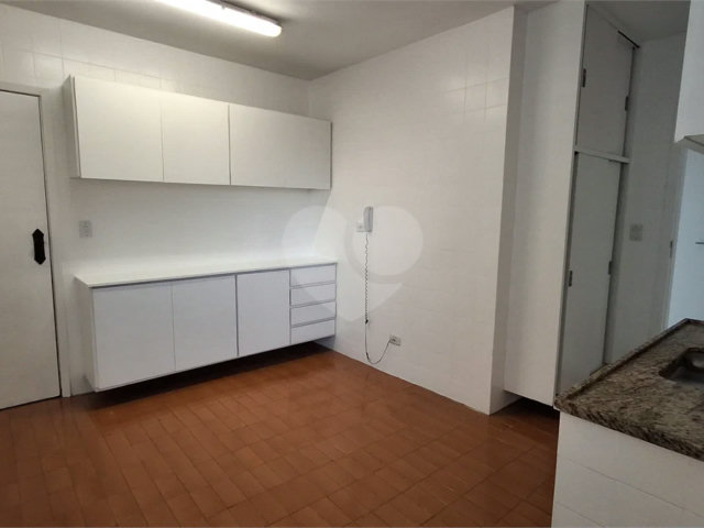Apartamento para alugar com 2 quartos em Santo Amaro, São Paulo, SP