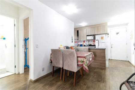 Apartamento de 02 dormitórios sendo 1 suíte