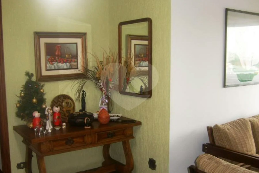 Apartartamento próximo ao Mertrô com 3 quartos
