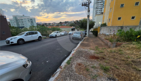Terreno à venda com 1 quarto em Jardim Gibertoni, São Carlos, SP