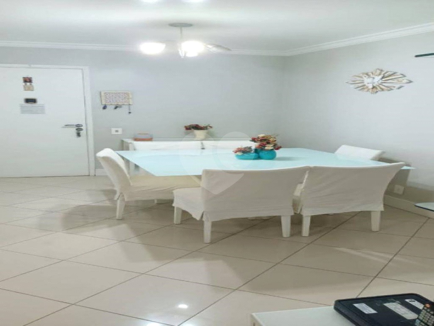 Apartamento à venda com 2 quartos, sendo 1 suíte,  em Jardim Itacolomi, São Paulo, SP