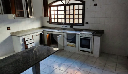 Casa à venda com 4 quartos, sendo 2 suítes,  no Centro, Piracicaba, SP