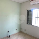 Casa Térrea para alugar com 3 quartos, sendo 1 suíte,  em Vila Ipojuca, São Paulo, SP