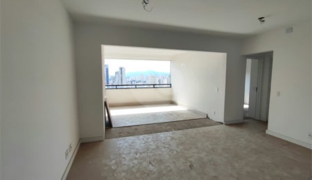 Apartamento à venda com 2 quartos, sendo 1 suíte, em Santa Teresinha, São Paulo, SP