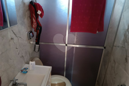 Casa à venda com 5 quartos, sendo 3 suítes, em Jardim Villaça, São Roque, SP